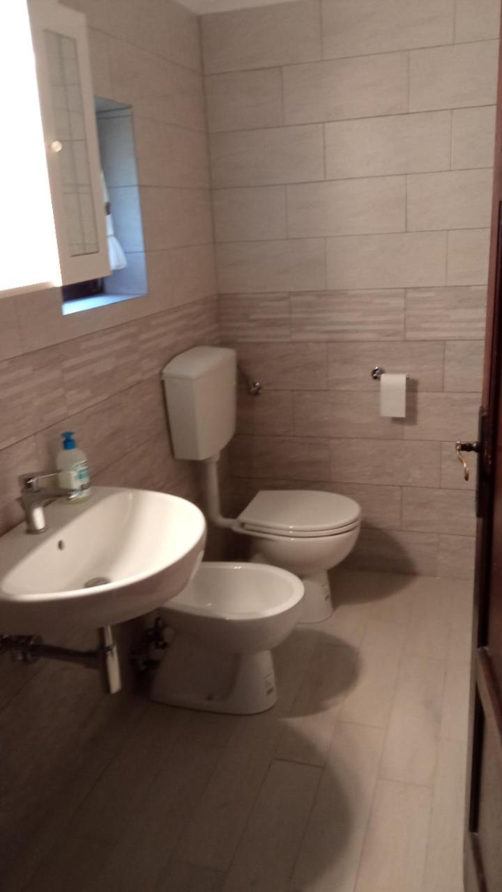 Podere I Giganti Скарлино Екстериор снимка